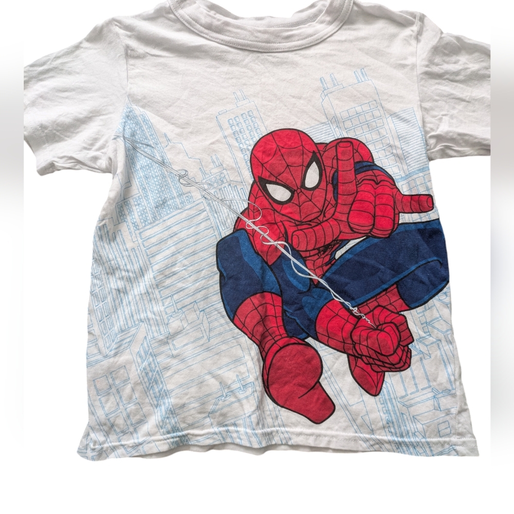 💥5/20$ T-shirt 4Y Spiderman